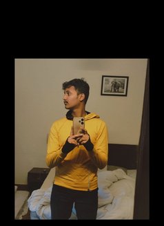 Vedant Parab - Male escort in Mumbai Photo 2 of 3