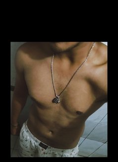 Vedant Parab - Male escort in Mumbai Photo 3 of 3