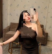 Vedhika Providing Girlfriend Experience - escort in Nagpur