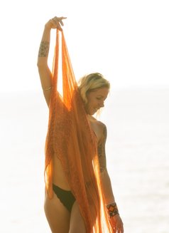 Vedika - Masajista in Cascais Photo 1 of 5