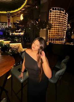 Vedika - escort in Pondicherry Photo 2 of 7