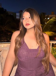 Vedika - escort in Pondicherry Photo 3 of 7