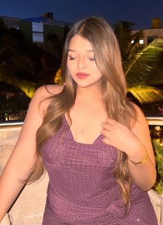 Vedika - escort in Pondicherry Photo 4 of 7