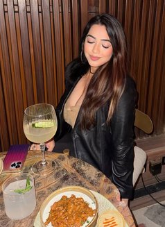 Vedika - escort in Navi Mumbai Photo 1 of 2