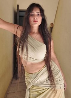 Vedika - escort in Kolkata Photo 3 of 3