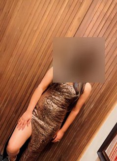 VEDIKA Let's Fun (cam & Real Meet) - puta in Mumbai Photo 1 of 1