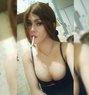 Vee Cathz - Transsexual escort in Jakarta Photo 3 of 9