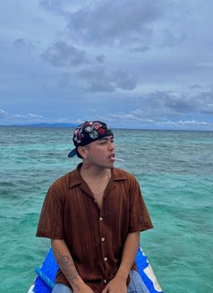 Vee - Acompañante masculino in Kuala Lumpur Photo 4 of 9