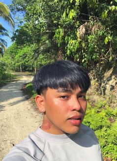 Vee - Acompañante masculino in Kuala Lumpur Photo 7 of 9