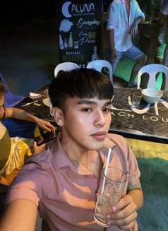 Vee - Acompañante masculino in Kuala Lumpur Photo 8 of 9