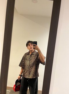 Vee - Male companion in Ho Chi Minh City Photo 1 of 7