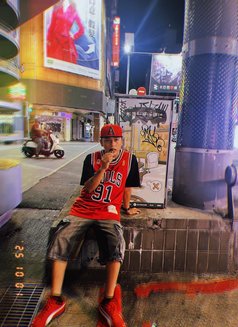 Vee - Male companion in Ho Chi Minh City Photo 7 of 7