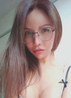 Vee Hot ! - escort in Tokyo Photo 7 of 7