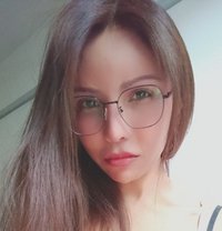 Vee Hot ! - puta in Tokyo