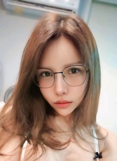 Vee Hot ! - escort in Tokyo Photo 5 of 7