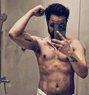 Vee - Male escort in Gurgaon Photo 1 of 3