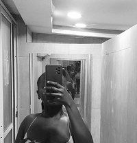 Vee🥵 - escort in Mombasa