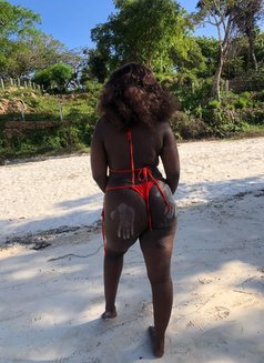 Vee🥵 - escort in Nairobi Photo 4 of 4