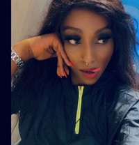 Vee - escort in Nairobi