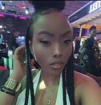 Vee - Masajista in Nairobi