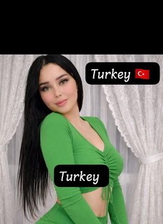 Vee - escort agency in Riyadh Photo 7 of 23