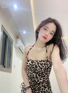 Vee - escort agency in Riyadh Photo 17 of 23
