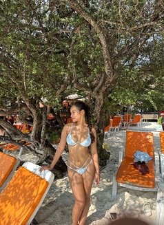 Vee - escort in Pattaya Photo 9 of 10