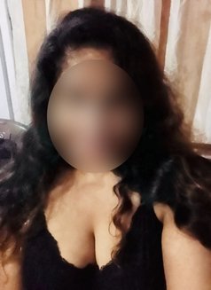 Veena Independent, Escort - escort in Colombo Photo 5 of 6