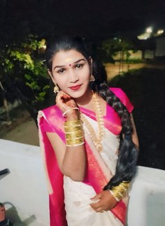 Veena - escort in Hyderabad Photo 3 of 4