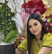 Veena professional massage therapist - escort in Riyadh