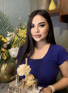 Veena professional massage therapist - escort in Riyadh Photo 4 of 9