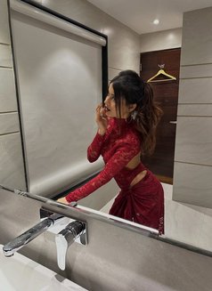 Veenita Escort Vip - escort in Mumbai Photo 3 of 5