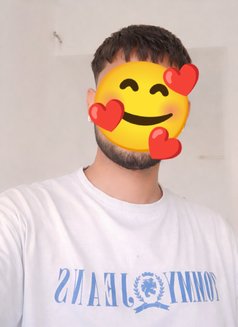 Veer@9548 - Male escort in New Delhi Photo 2 of 4