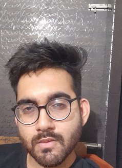Veer - Acompañantes masculino in Gurgaon Photo 3 of 5