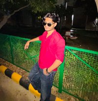 Veer - Male escort in New Delhi