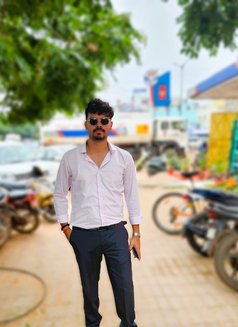 Veer - Acompañantes masculino in Ranchi Photo 1 of 1