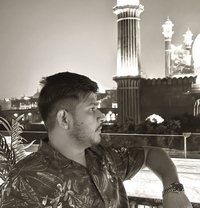 Veer Rajput - Acompañantes masculino in New Delhi