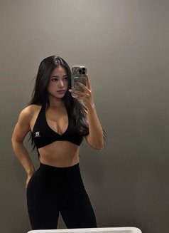 Veera - escort in Dubai Photo 1 of 7