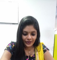 Veera - escort in Berlin