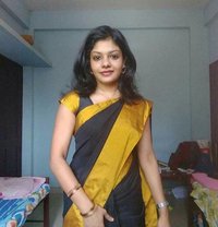Veera - escort in Berlin