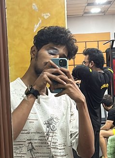 Vegapunk 24 - Acompañantes masculino in Mumbai Photo 1 of 1