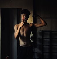 Vegapunk 24 - Acompañantes masculino in Mumbai