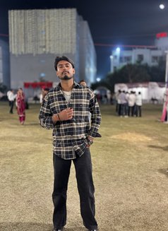 Velaura - Male escort in Chandigarh Photo 8 of 9