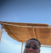 Veli - Acompañantes masculino in Accra