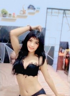 Velina - puta in Bali Photo 4 of 14