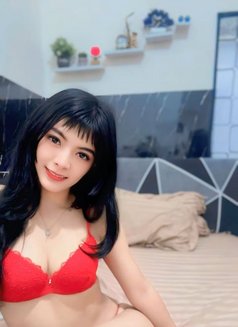 Velina - escort in Bali Photo 13 of 14