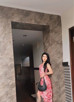 Vellina ' Reall - escort in Bali Photo 7 of 11