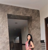 Vellina Reall - puta in Bali