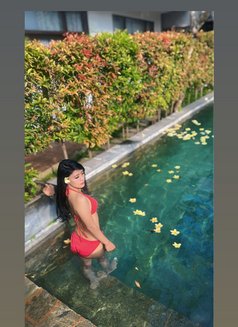 Vellina ' Reall - escort in Bali Photo 9 of 11