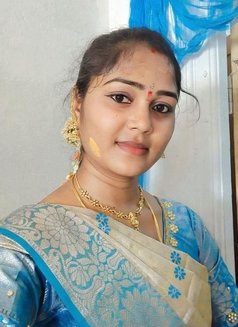 Vellore Escorts Service and Cell Girls S - puta in Vellore Photo 4 of 4
